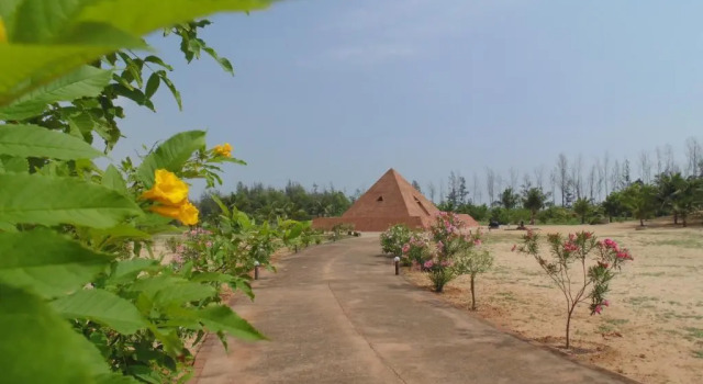 The Dune Eco Village and Spa, Boek Resort Hotels in Tamil Nadu met zwembad, Zwembad