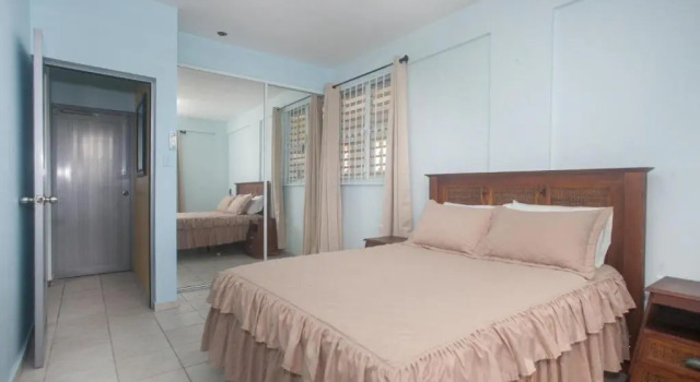 Beachfront two bedroom apt in Aguada Alamar 2, Rezervovat Hotel Hotely v Aguadilla s parkováním, Parkování