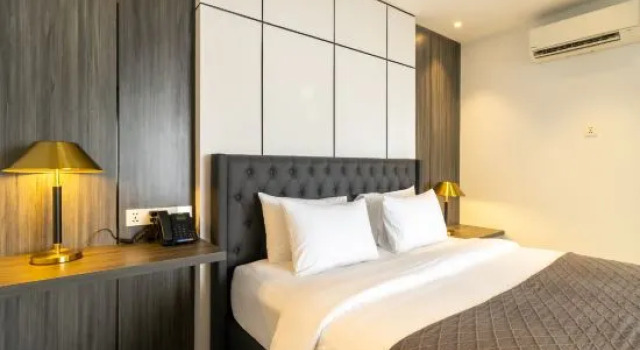 Люкс Executive KIRA Hotel