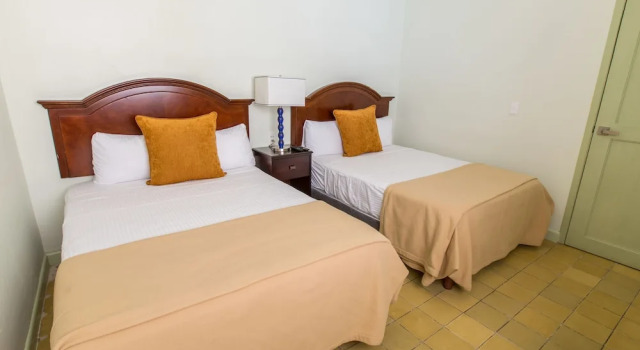 Casa Bruselas Clasica, Book Guesthouse Guadalajara Jalisco