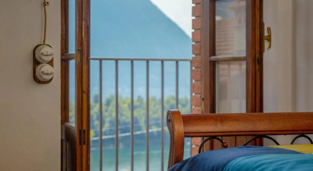 Pilissy Guest House, Prenota Affittacamere Ossuccio Como