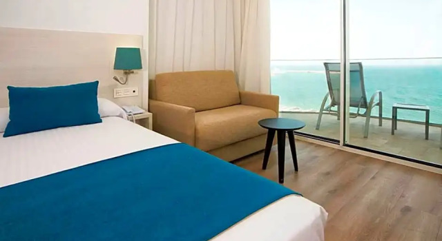 Номер Standard с видом на море Spirit Hotel Benalmadena Beach