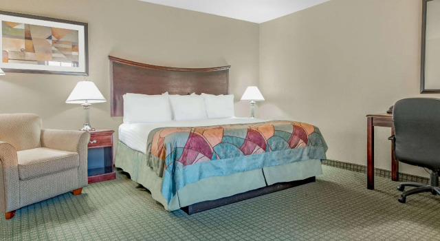 Двухместный номер Baymont by Wyndham Wichita Falls