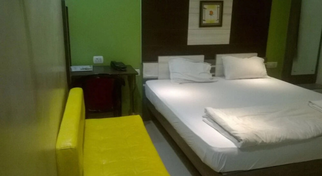 Deluxe chambre hotel darbar international