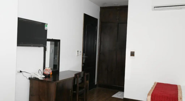 Трёхместный номер Standard Thanh Vy Hotel