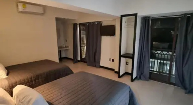 Двухместный номер Deluxe EMS Hoteles Centro Histórico