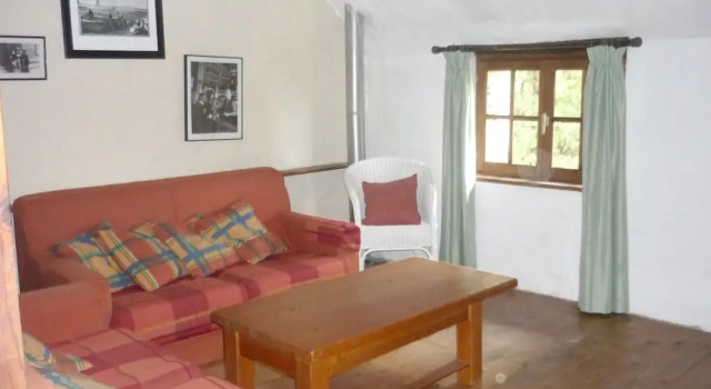 House With 2 Bedrooms in Issac, With Shared Pool and Furnished Garden, Book Hotel Issac Dordogne