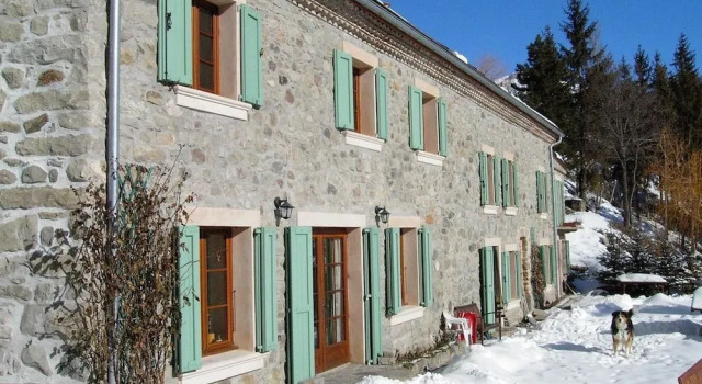 Les Chemins Verts. Chambre d'hôtes, Prenota Hotel Hotel a Alvernia con parcheggio, Parcheggio