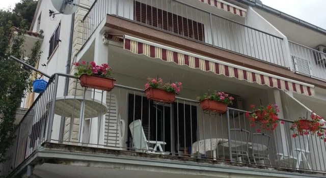 Apartment With 2 Bedrooms in Mastrinka, With Wonderful sea View, Furni