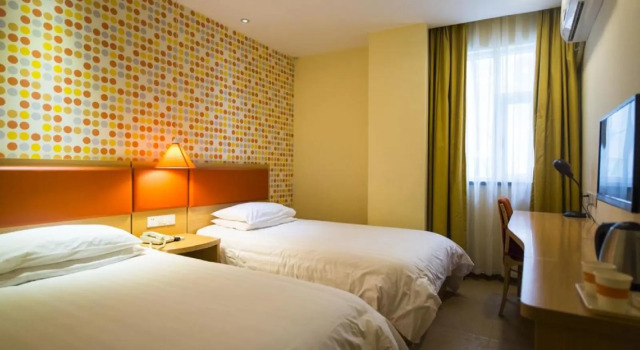 Home Inn Hangzhou North Zhongshan Road Fengqi Road Metro Station