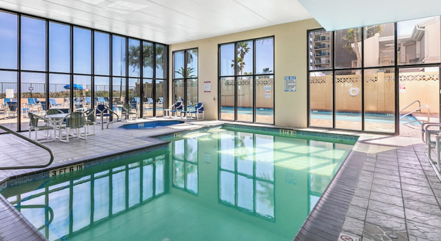 Gulf-view Condo w/ Perks: Suntide III - Unit 205, Buchen Sie Ferienwohnung Padre Island USA