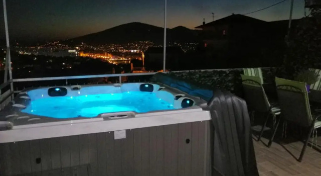 Апартаменты Deluxe Apartments Miranda