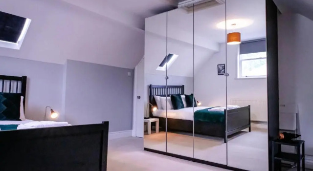 Апартаменты с 2 комнатами Lord Street Modern Apartment with parking by Rework Accommodation