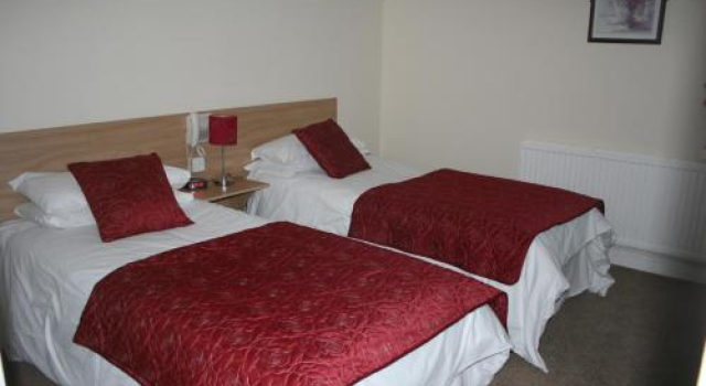 Henrys Bed and Breakfast, Забронировать Отель Стокпорт Большой Манчестер