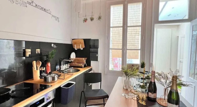 Champagne Residence - Centre Ville - Chalons Hyper Centre, Забронировать Отель Отели Шалон-ан-Шампань с парковкой, рядом с Châlons Cathedral, Парковка