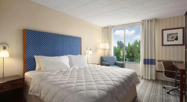 Номер Standard Days Hotel by Wyndham Allentown Airport / Lehigh Valley