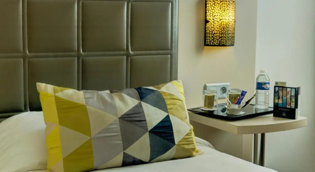 Трёхместный номер Standard Mercure Arles Centre Arenes