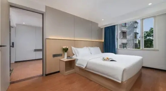 Люкс Jiasihua Business Hotel