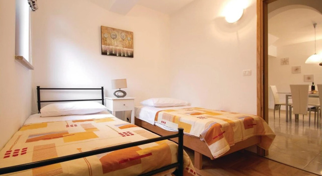 Amazing Home in Pula With Wifi and 2 Bedrooms, Reserva ahora Hotel Hoteles en Pula con aparcamiento, Aparcamiento
