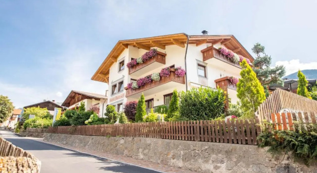 Garni Appartements Almrausch, Забронировать Апартаменты/квартира Апартаменты Маллес-Веноста, Апартаменты/квартира