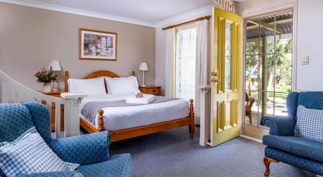 Honeysuckle Cottages, Book Hotel 4-stjernede hoteller i Stanthorpe, 4*