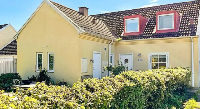 4 Star Holiday Home in Tomelilla, Book Vacation Home Tomelilla 