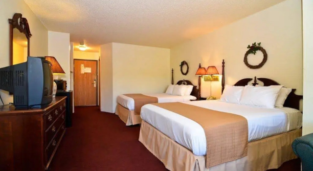 Super 8 Williamsburg/Amana Colonies Area, Rezerwuj Hotel Hotele w Iowa z parkingiem, Parking