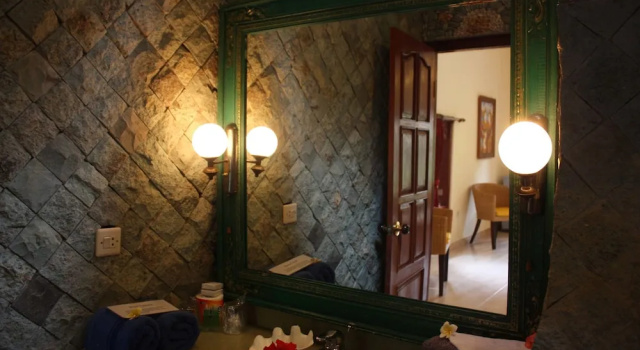 Двухместный номер Deluxe с видом на сад Rambutan Hotel
