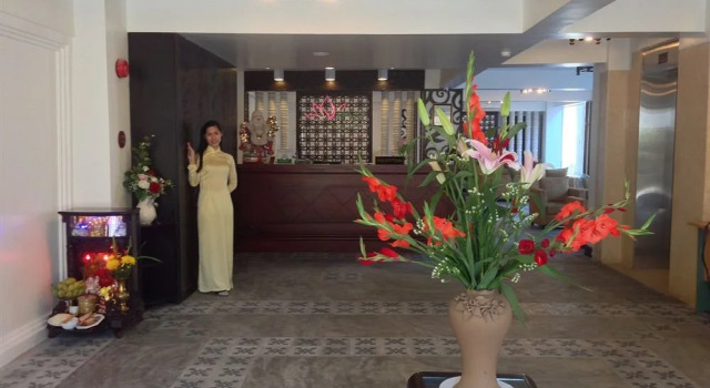 Vina Spa Hotel, Забронировать Курортный отель Бизнес-отели Хюэ, рядом с Dieu De National Pagoda, 4* 5*