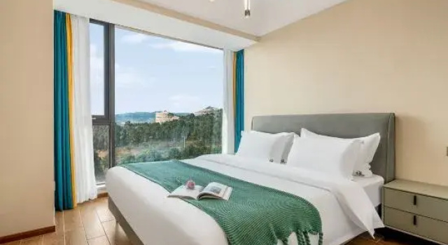 Люкс Deluxe Mercure Yunhu Hotel