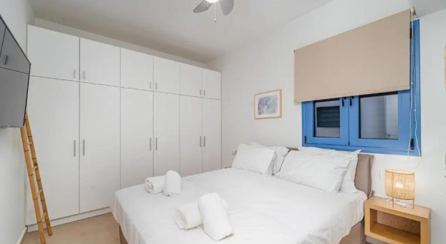 Lefkada Blue Luxury Apartments B6, Perigiali Entrance level