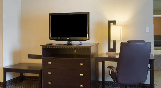 Двухместный люкс Quality Inn & Suites Quantico