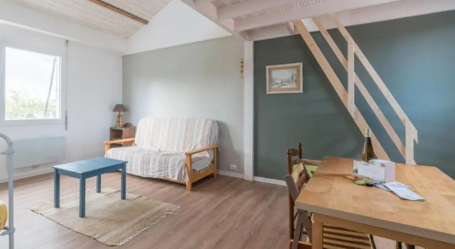 Appartement moderne refait a neuf proche plage