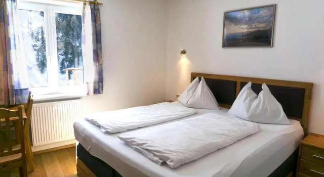 Апартаменты Hotel Laaxerhof