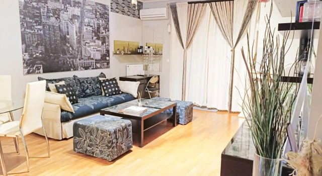 CASA MYRlAM -Suite Apartment in Marousi with View and Private Parking-