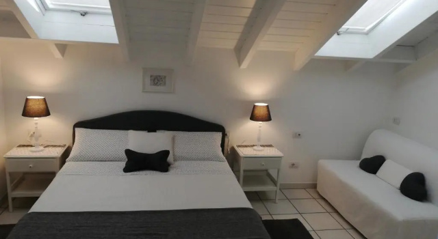 B&B LE MAGNOLIE, Prenota Bed & breakfast Gallarate Lombardia