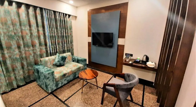 Люкс Suvin Residency By Arni Hospitality
