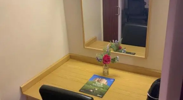 YO10, Забронировать Отель Отели Северного Йоркшира с парковкой, Парковка