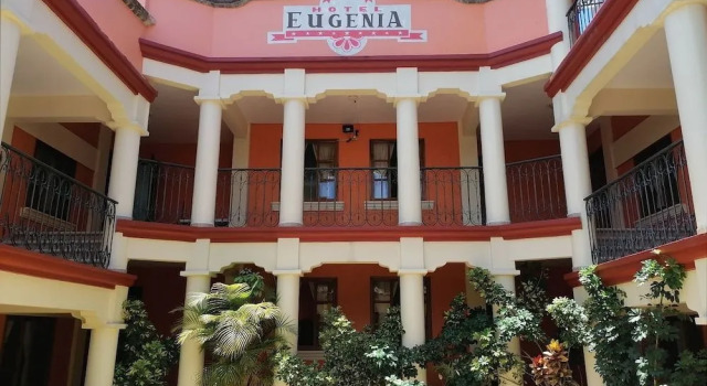 Hotel Eugenia, Rezerwuj Hotel Hotele 5-gwiazdkowe w Chiapas, 5*