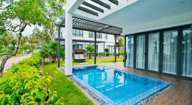 Вилла c 1 комнатой с балконом Sunset Sanato Resort & Villas