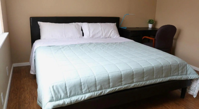 Quiet, clean and comfortable room, Buchen Sie Pension Northgate Seattle