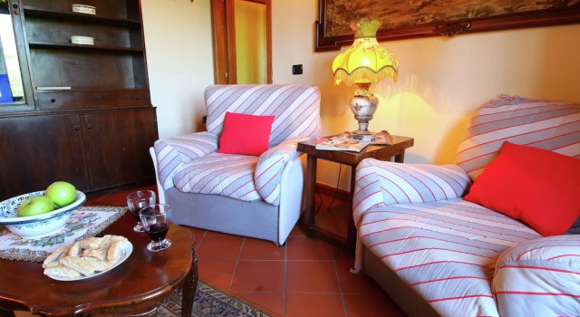 Attractively Furnished Apartment on a Large Estate in the Chianti Region, Забронировать Апартаменты/квартира Апартаменты Буцина, Апартаменты/квартира