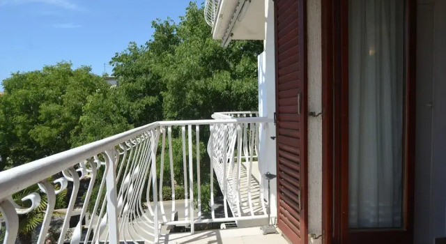 Spacious Rovinj Apartment With Balcony and Sea View, Забронировать Апартаменты/квартира Апартаменты Ровинь, рядом с Church of Saint Benedict Rovinj, Апартаменты/квартира