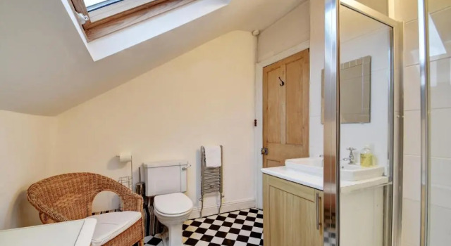 Spacious Victorian Townhouse near HCC with off street parking, Забронировать Отель Отели Северного Йоркшира с парковкой, Парковка