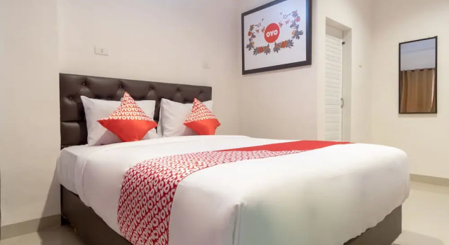 RedDoorz at Vania Residence Medan, Book Hotel Hotels in Sumatra with Breakfast, Breakfasts