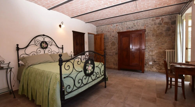 Апартаменты Arpusè Relax nelle Langhe Barolo with Pool