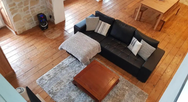Loft dans les Pyrénées, Забронировать Отель Олорон-Сент-Мари Pyrénées-Atlantiques, рядом с Шоколадная фабрика Lindt