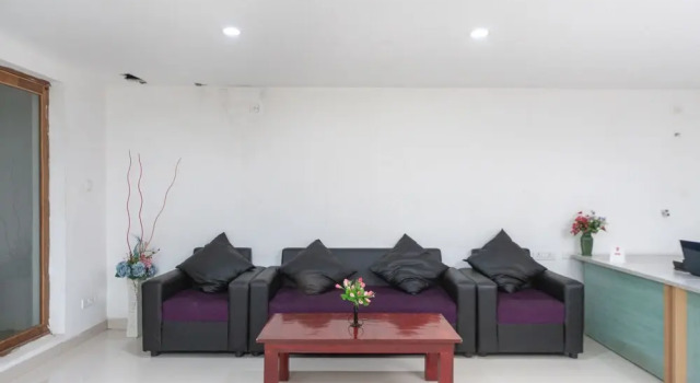 Oyo 22532 Purple Lake View