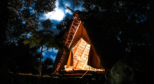 At The Lake - Camp Lagoa