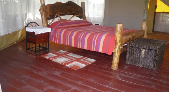 ELANGATA OLERAI LUXURY TENTED CAMP, Buchen Sie Campingplatz Narok Masai Mara
